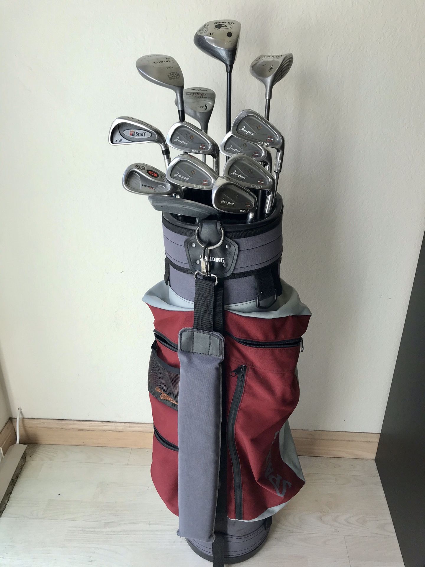 Men’s Beginner Golf Club Set w/ Bag