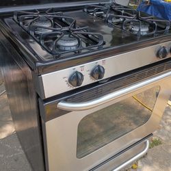 GE GAS RANGE STOVE