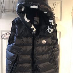 Black Moncler Vest.  Size 1, Only Small