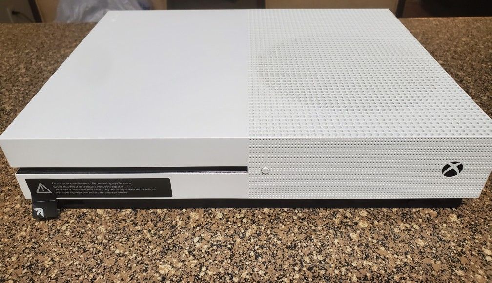 XBOX ONE S
