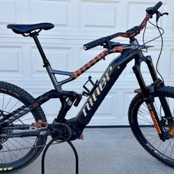 Large Niner WFO E9 Mountain Bike  With 625W Bosch Power Tube Lithium-Ion Battery.                                   (MAKE AN OFFER)