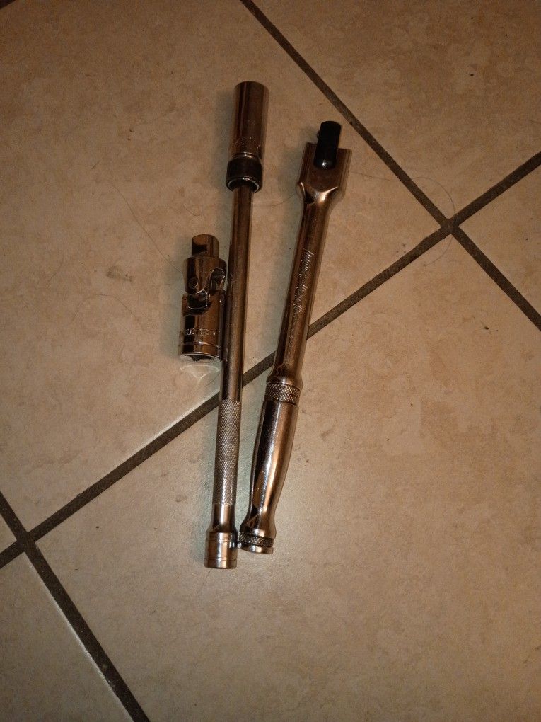 Breaker Bar 3/8 72-122+ Spark Plug Socket And Angle Socket 3/8"