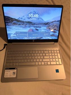 Touch screen laptop