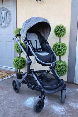 Graco Modes Nest 3-in-1 Stroller Travel System + Infant Car Seat