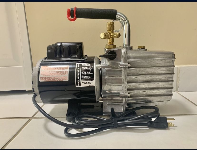 NEW!!! JB Industries USA 10 CFM Vacuum Pump for Sale in Pembroke Pines