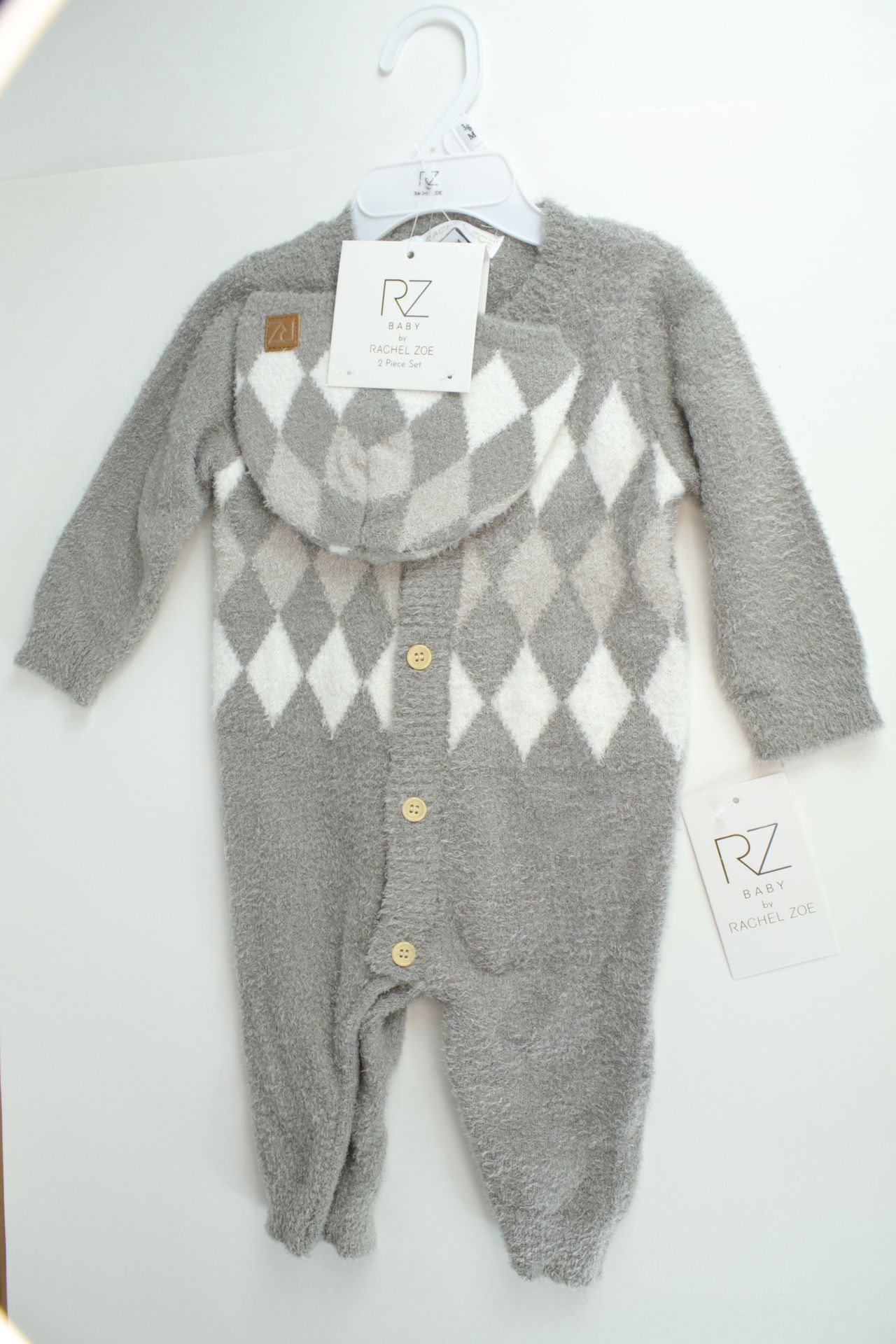 RZ Baby by Rachel Zoe Gray 2 Piece Hat and Onesie Outfit Set Size 3-6M - NEW