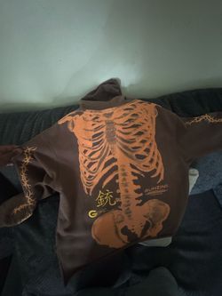 GUNZNINI GRAPHIC DESIGNER HOODIE