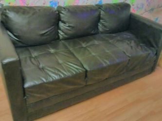 Lesther couch
