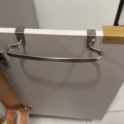 A Pair Of Towel Rack For Kitchen Cabinets