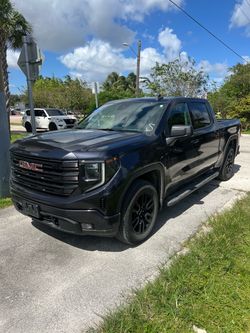 2023 GMC Sierra 1500 Limited