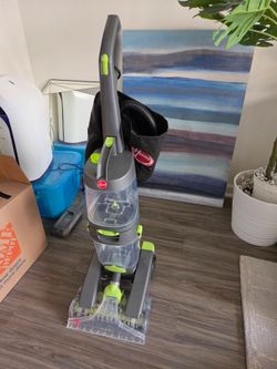 Hoover carpet cleaner, lightly used