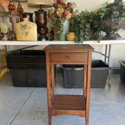 Accent Table