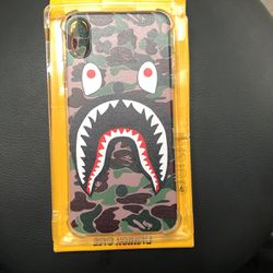 Bape Shark Face Case Camo Background Hard Cases Fashion Street Style Soft Silicone TPU Shockproof Bumper Compatible iPhone X  Plus
