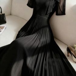 Es Nuevo Lo Ordene Pero No Me Quedo Quiero $ 20 Dolares 