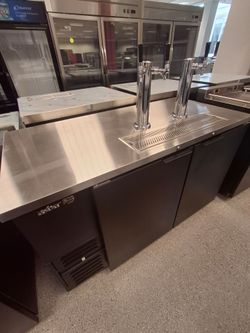 60" Kegerator 3 kegs capacity