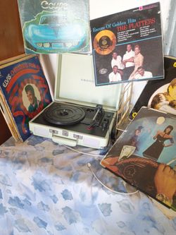 Crosley record player in good condition
