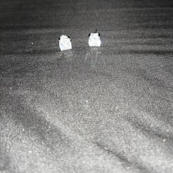 Moissanite Earrings Not Free