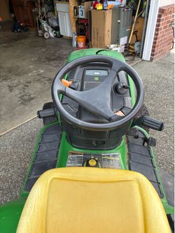 John Deere lt180