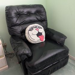 Black Leather Lazy Boy Recliner