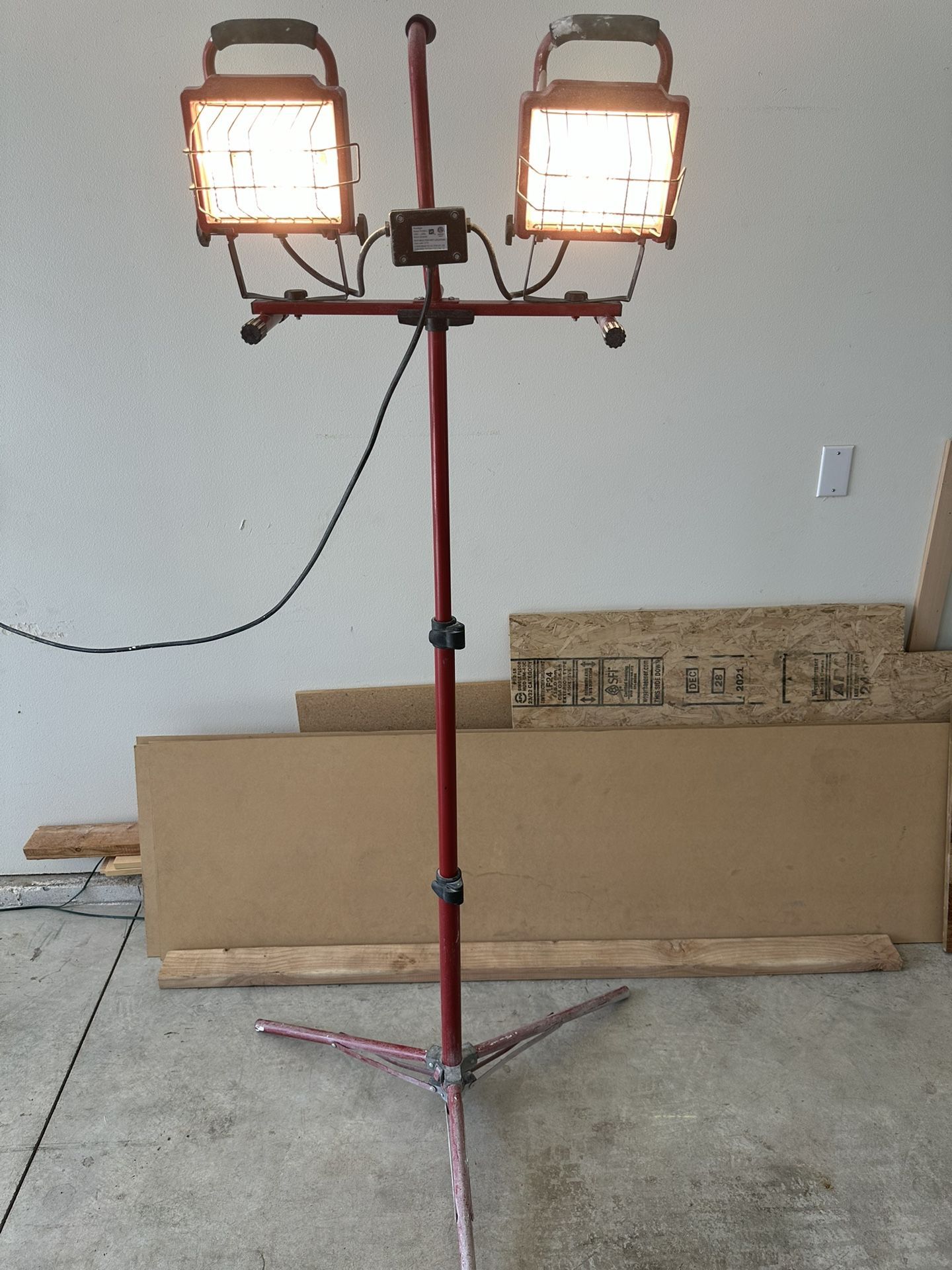 Flood Light Tripod