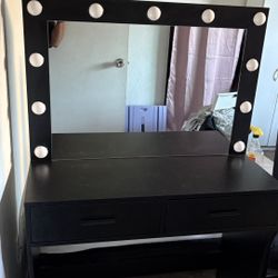 Black Vanity 