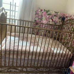 Camillian. 3-in1 Convertible Baby Crib 