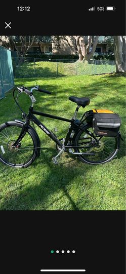 Trek commuter, electric bicycle