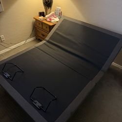 BRAND NEW ADJUSTABLE BED FRAME 