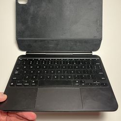 Magic Keyboard for iPad Pro 11‑inch  (M4/M5)