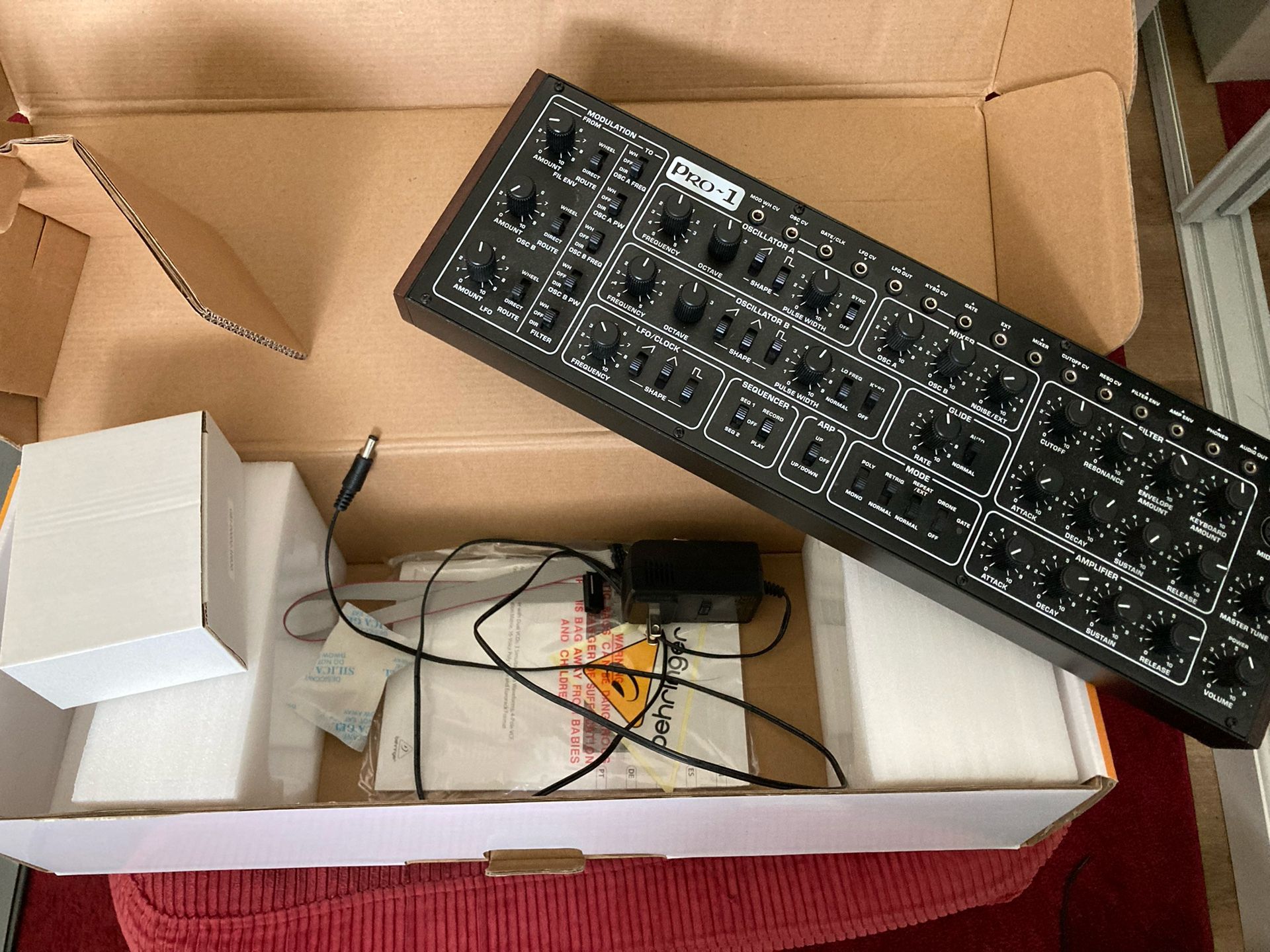 Behringer Pro-1