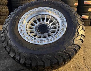 Rines nuevos 17*9 patrón 6.139.7 Para Toyota Tacoma Chevy Silverado GMc con llantas 285/70/17 En buenas condiciones de vida las 4