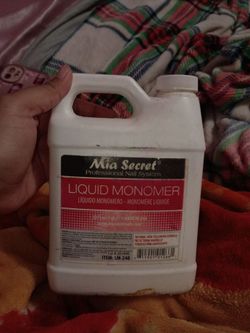 Liquid monomer for nails