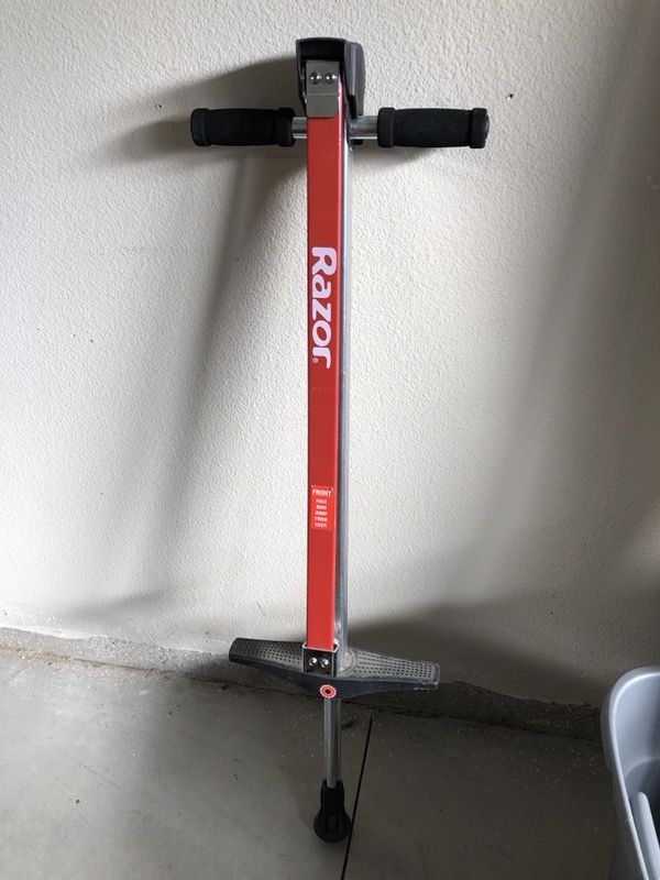 Razor BoGo Bow Assist Pogo Stick