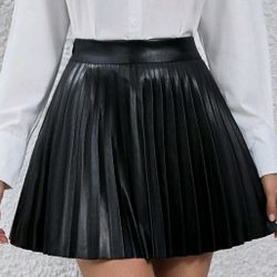 Pleated Mini Skirt