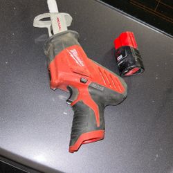Milwaukee M12