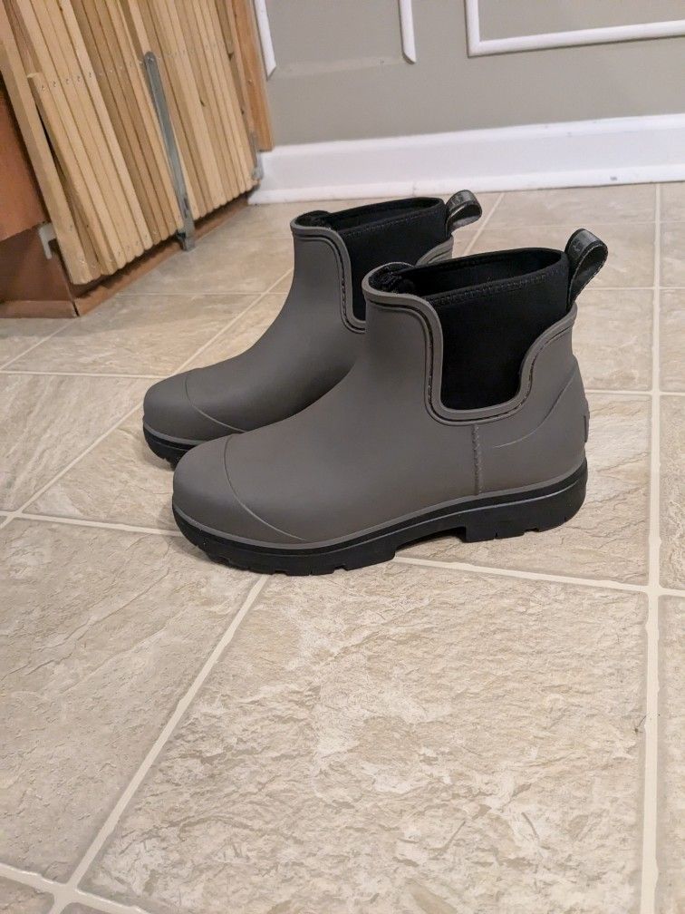 Uggs Droplet Boots