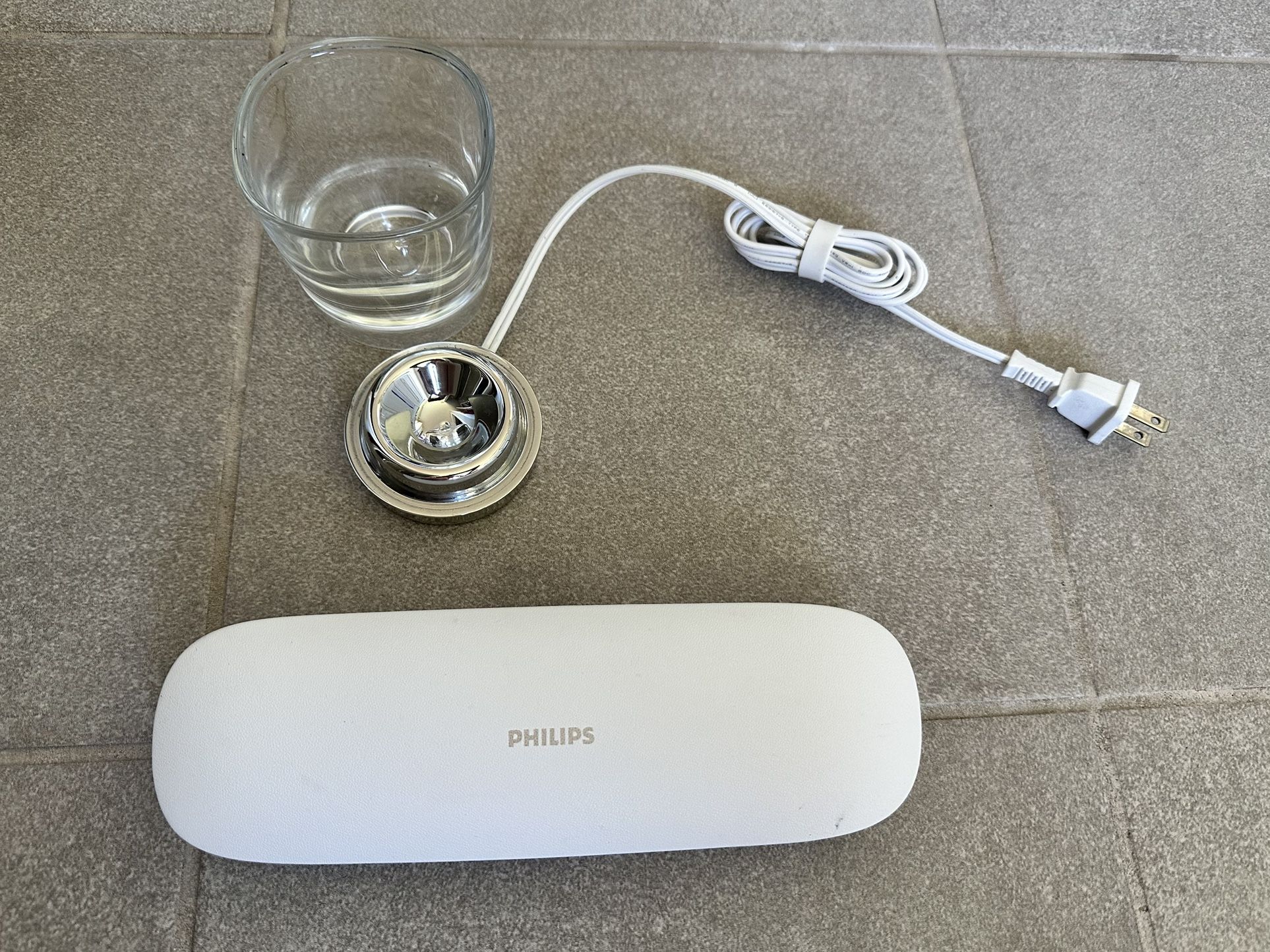 Phillips Sonicare Charger and Travel Case