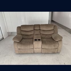 Comfy Nice Brown Recliner Couch 🔥🔥