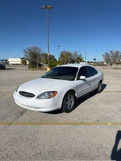 2000 Ford Taurus