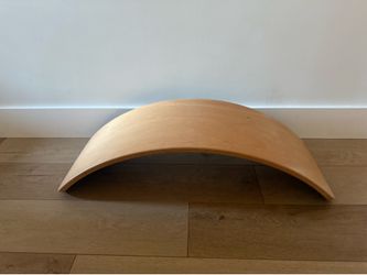 Wobbel wood balance board