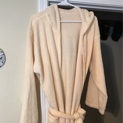 Large Robe Cream Color
