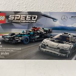 !!,BRAND NEW!!! Mercedes Lego Set 