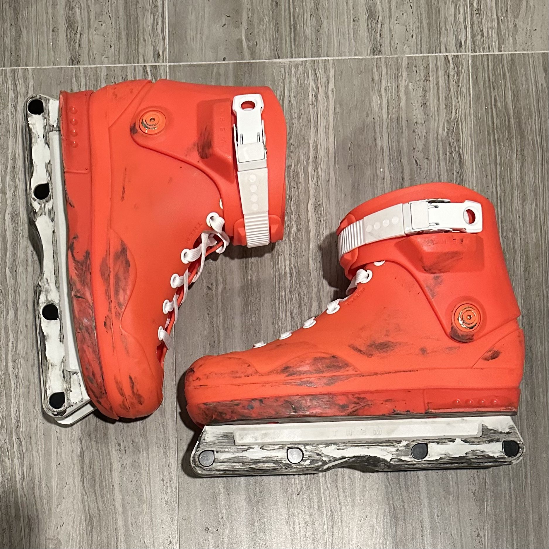 orange Them x WKND 909 size medium aggressive inline skates / rollerblades