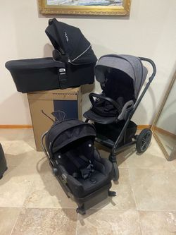Nuna Stroller With Car Seat And Bassinet