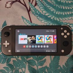 Nintendo Switch Lite Console With 2K21 And a 128G Micro SD Card.