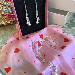 Love Jewelry ❤️ Welcome  to Visit / Sterling Silver Rings each  $25 / Silver Fashion Necklace + Long Earrings $25  🌿🍃🌹🍃🌿Rose Necklace $25 