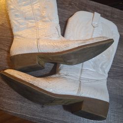 Womens 9 1/2 Boots 