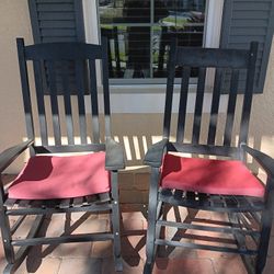 Rocking Chairs 