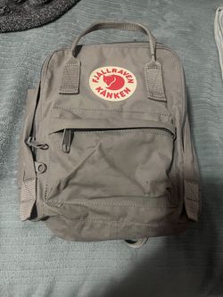 Mini Fjallraven Kanken Backpack 