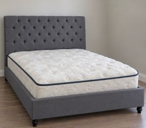 Nice Queen bed with good mattress